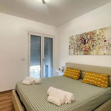 Tony Maison - Amazing Seaview In A Modern * בארי